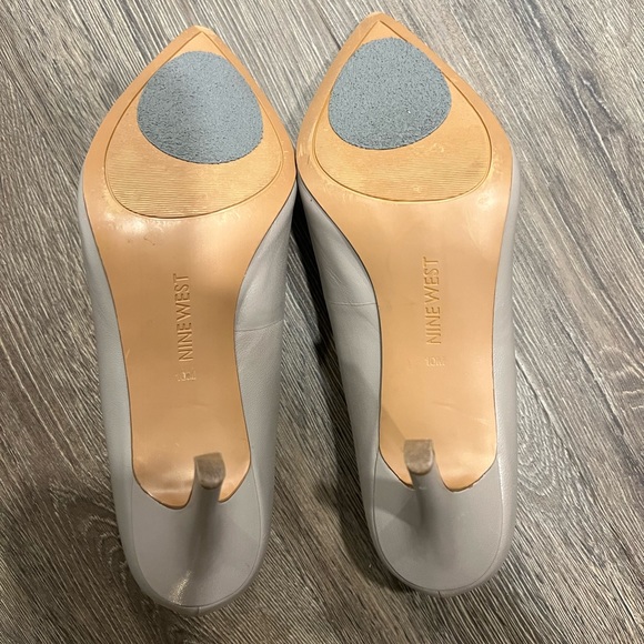 Nine West Taupe Leather High Heels - Picture 6 of 10